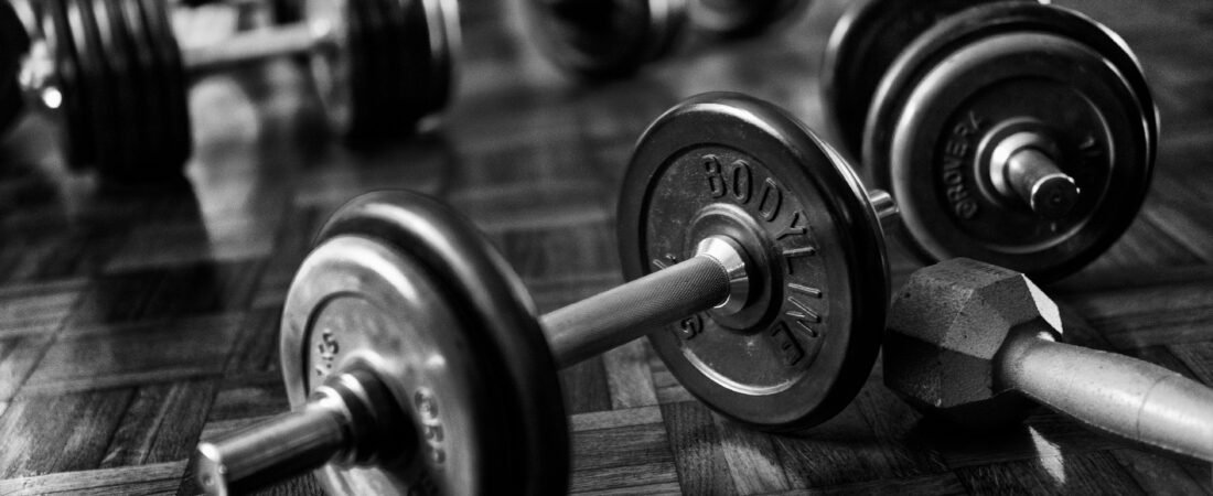 Dumbbells vs. Adjustable Dumbbells: Which Should You Buy?